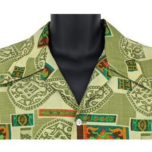 Vintage 1960s Men's Hawaiian Aloha Shirt KOAPAKA Green Crepe Fabric Tiki Pattern